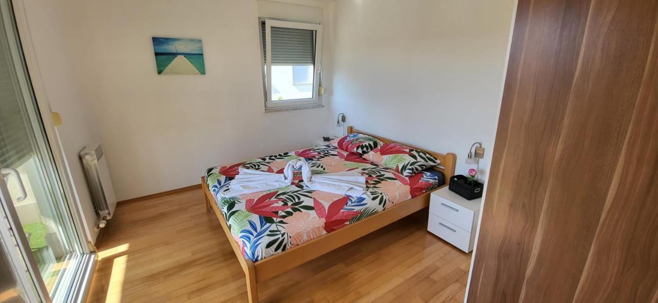 Apartment Summer Dream 푸나트 외부 사진